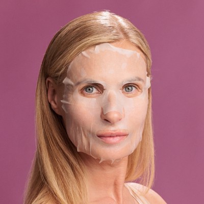 /filemanager/products/Retinol/retinol mask 2.jpg